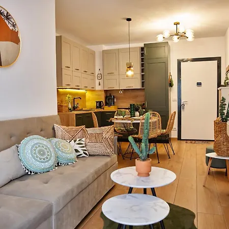 Tusso Apartment *